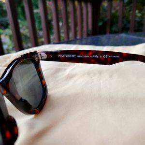 Ray-Ban wayfair sunglasses . Square tortoise frames
